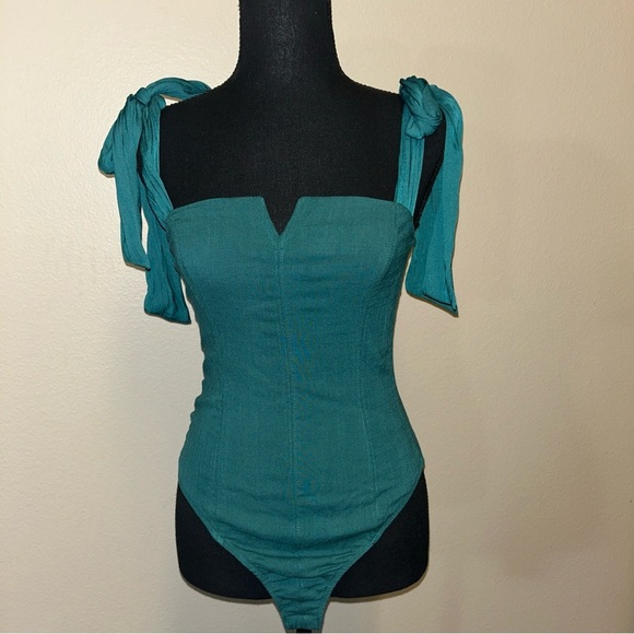 Free People Lola Green Bodysuit with Sweetheart Neckline - Picture 2 of 8